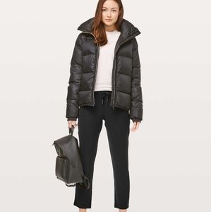 Lululemon On The Fly Pant *Woven 28" Size 8